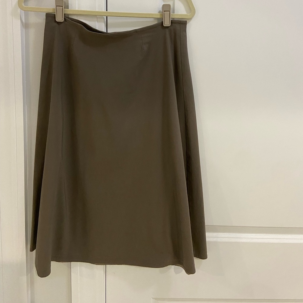 Avenue Montaigne a line khaki skirt size 6